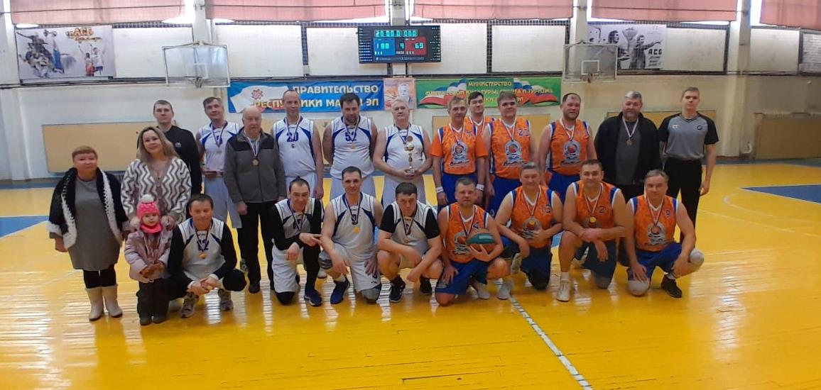 Заврешился  турнир по баскетболу среди ветеранов памяти заслуженного тренера Республики Марий Эл А.И.Олоничева.